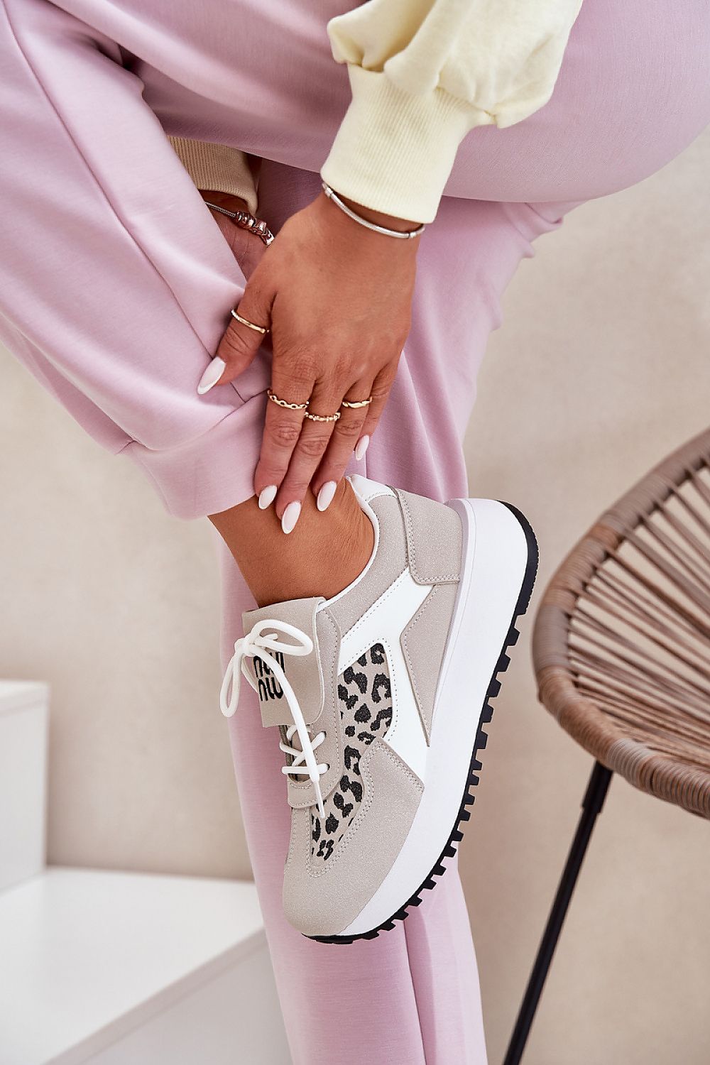 Sport Shoes model 211007 Step in style