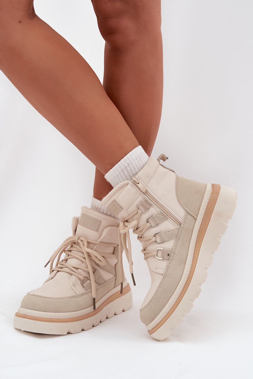 Trapper shoes model 216841 Step in style