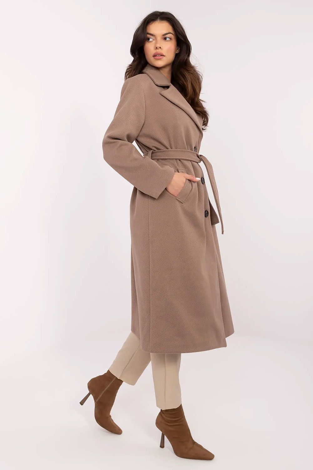  Coat model 211305 Italy Moda 